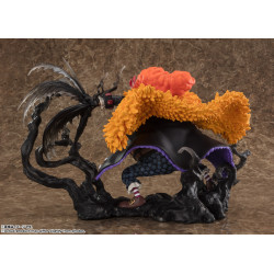 Marshall D Teach Kurouzu Super Fierce Battle - Figuarts ZERO - One piece